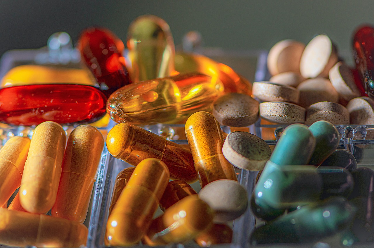 Sokféle vitamin kapszula